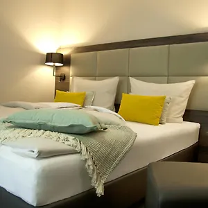 Am Moosrain Garni Hotel